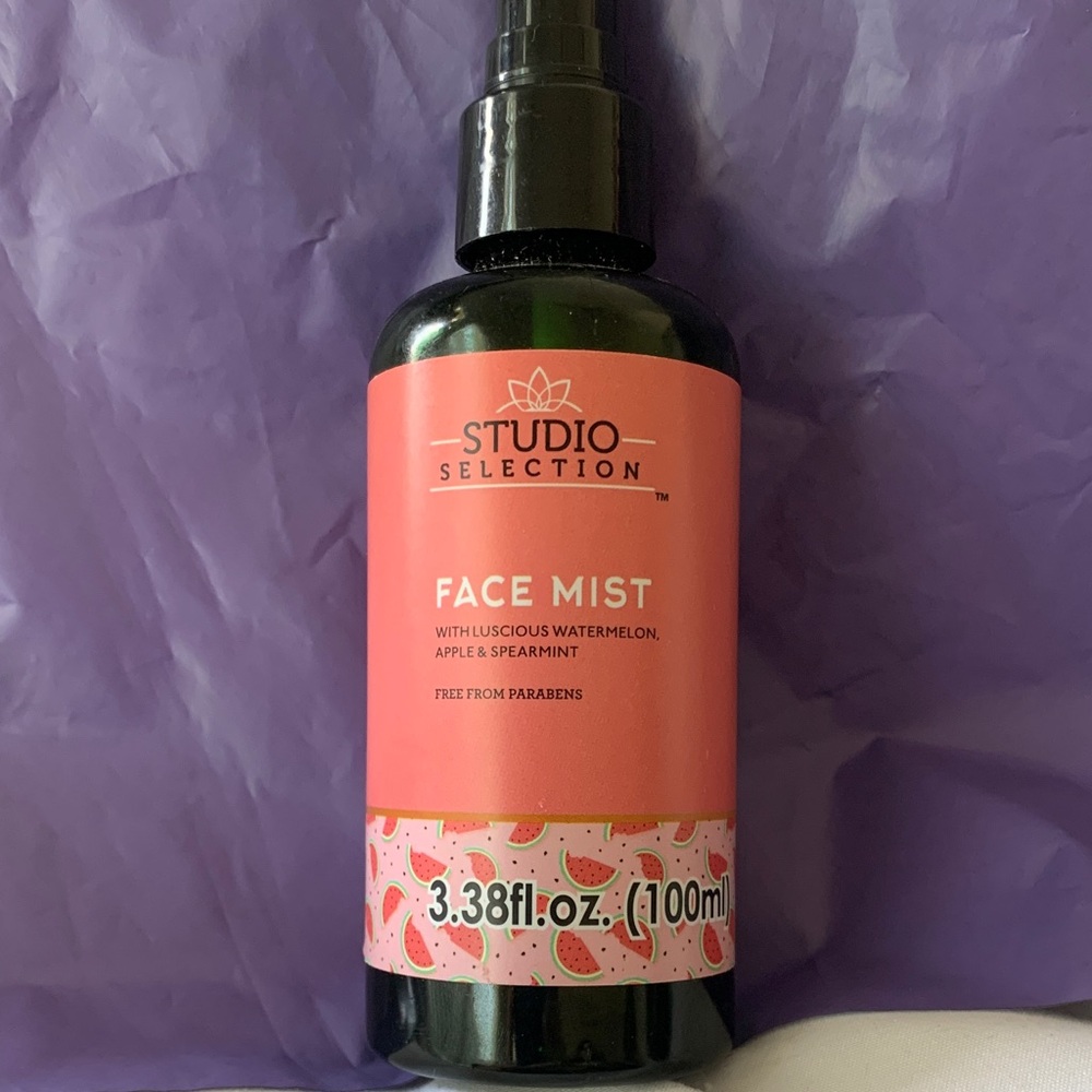 Studio reflections Face Mist - Pink